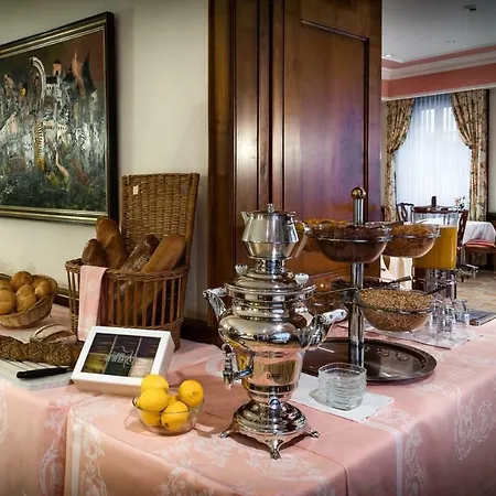 Easyrooms Dell'angelo Локарно