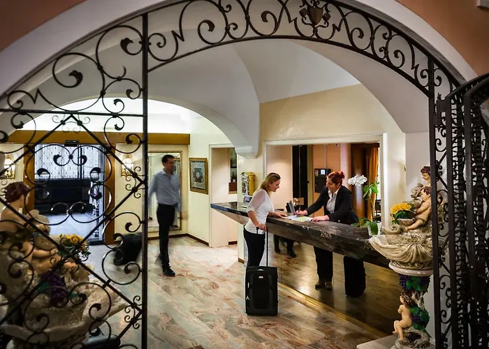 Easyrooms Dell'angelo Vandrarhem Locarno